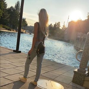 Meet your Posher, Steff